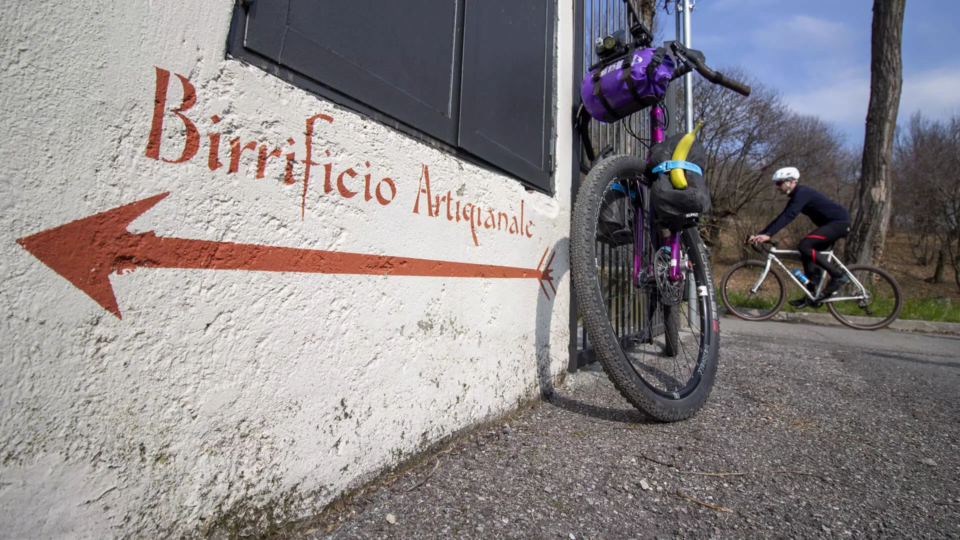 Ciclovia della Cultura viaggio in bici | Passaggio al Birrificio Curtense